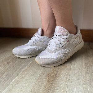 Reebok Classic 90s Inspired Running Shoes